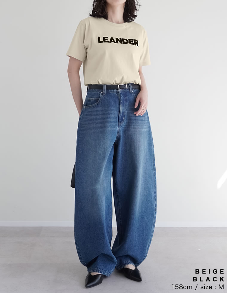 フロッキーゴシックロゴTシャツ