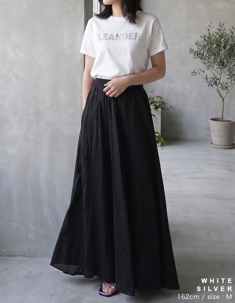 フロッキーゴシックロゴTシャツ