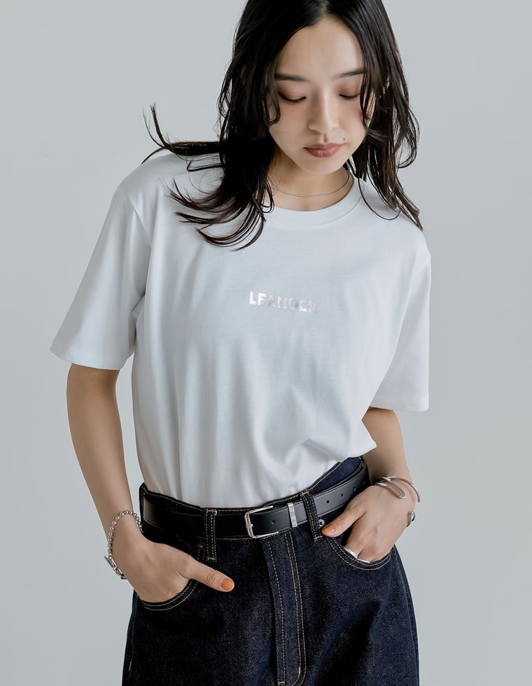 フロッキーゴシックロゴTシャツ
