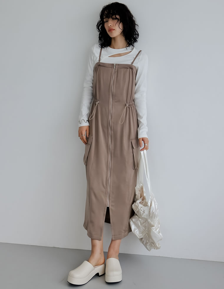 2WAYサテンフロントジップキャミワンピース