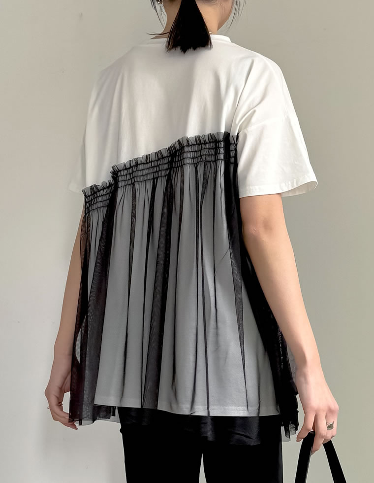 チュールドッキングビスチェライクベアデザインTシャツ