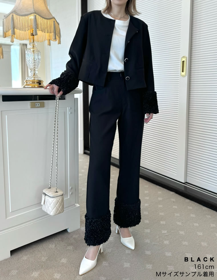 フラワーモチーフストレートパンツ