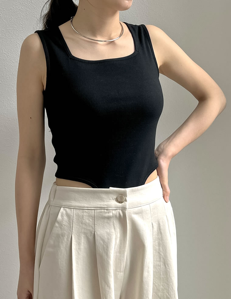ストレッチハイレグタンクトップ