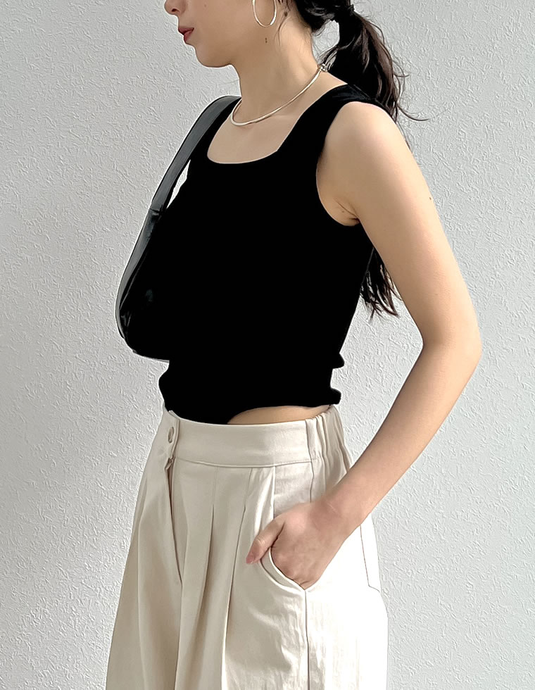 ストレッチハイレグタンクトップ
