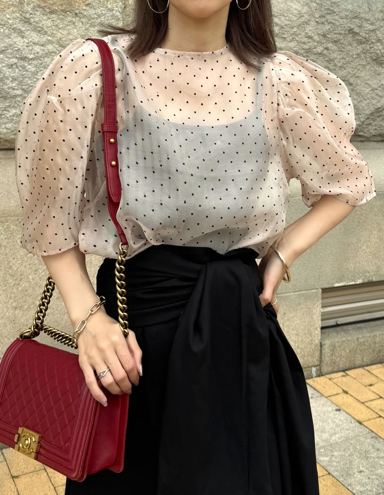 無地orドットパワショルシアーブラウス