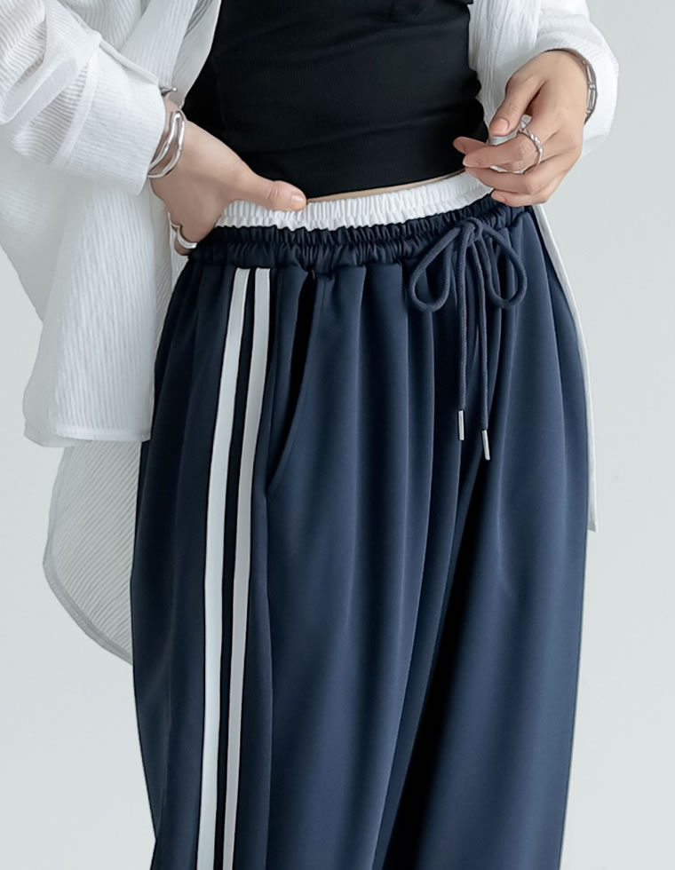 サイドラインルーズワイドパンツ