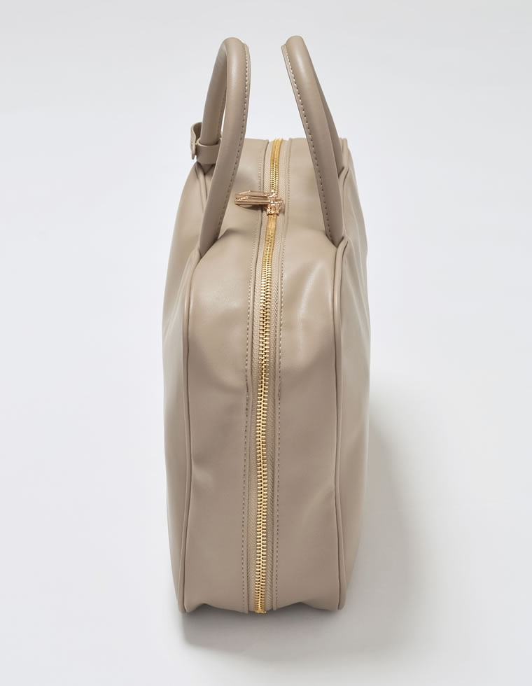 ボストンバッグ