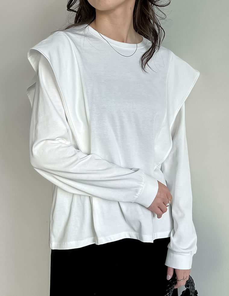 ラッフルショルダーロングスリーブＴシャツ