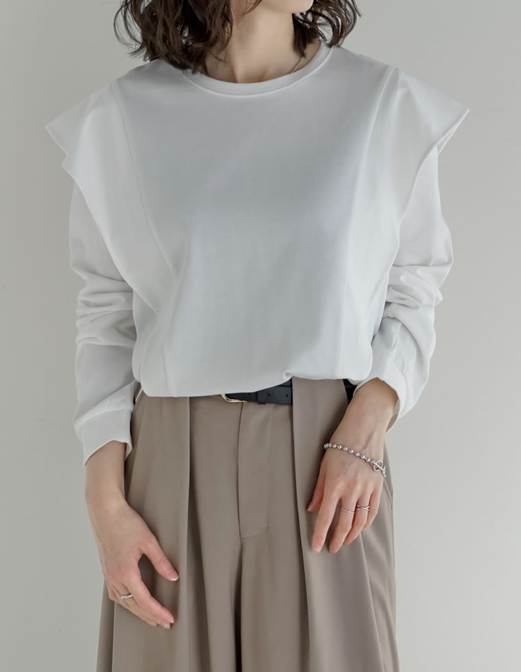 ラッフルショルダーロングスリーブＴシャツ