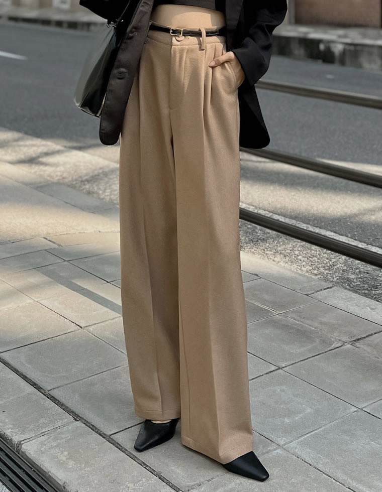 微起毛ツイルダブルタックルーズパンツ
