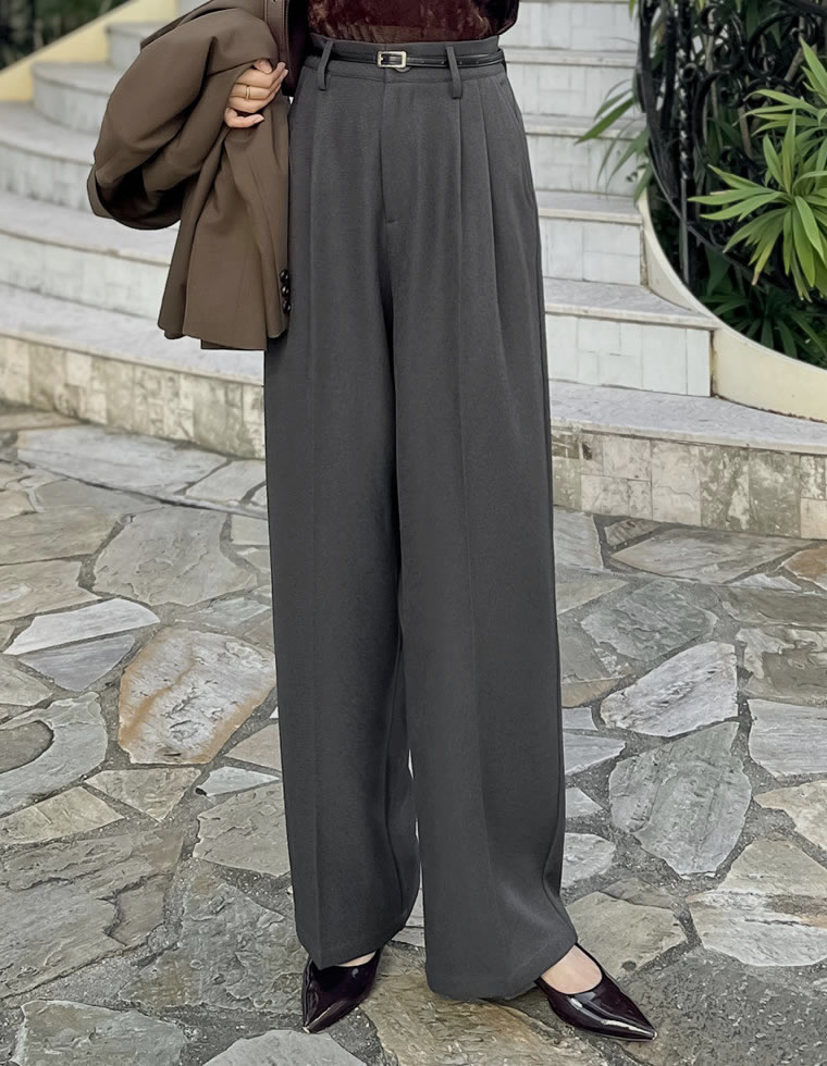 微起毛ツイルダブルタックルーズパンツ