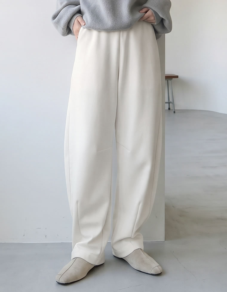 スムースダンボールカーブパンツ
