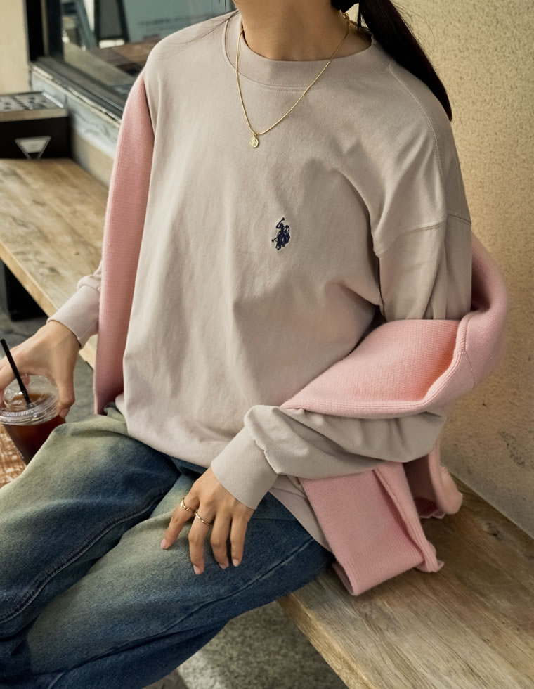 ユニセックスワンポイント刺繍長袖Tシャツ