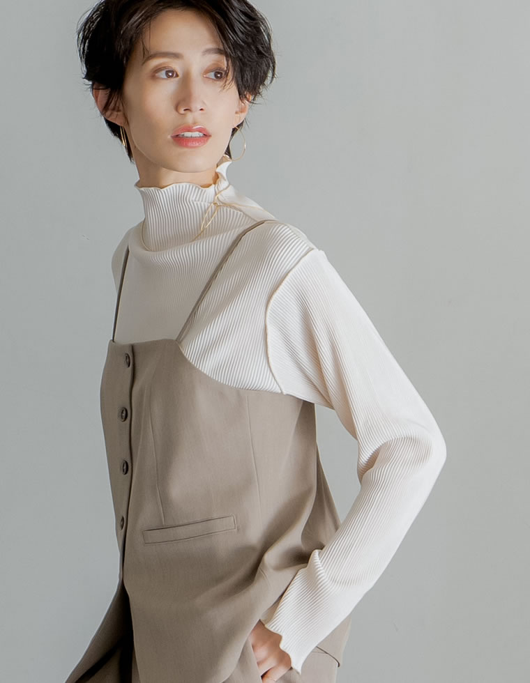 配色切り替えメロープリーツハイネックトップス