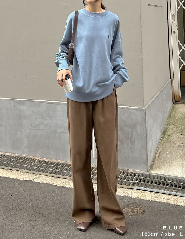 ワンポイント刺繍ピーチ裏起毛スウェット