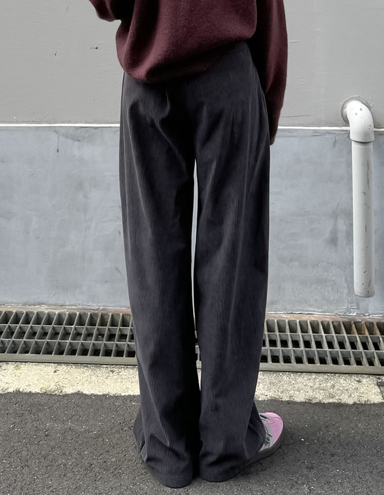 コーデュロイカーブパンツ