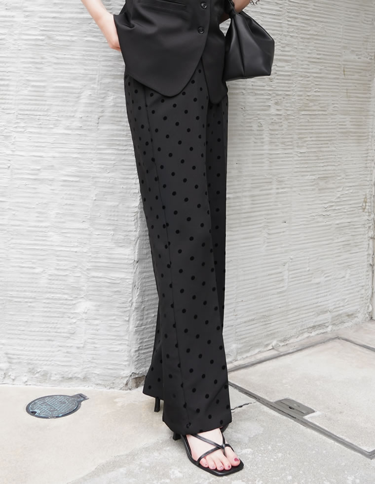 カットツイルドットストレートパンツ