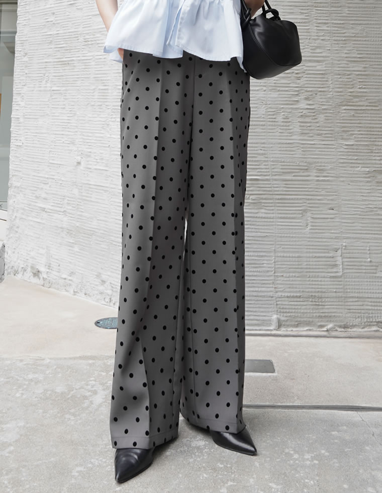 カットツイルドットストレートパンツ