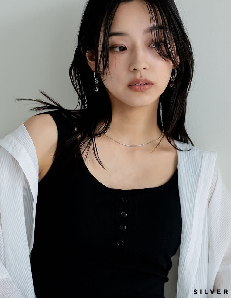 ボール付きフープピアス