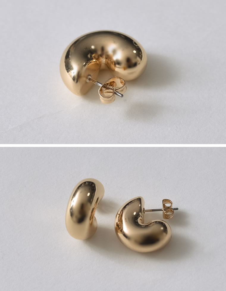 カーブシールドピアス