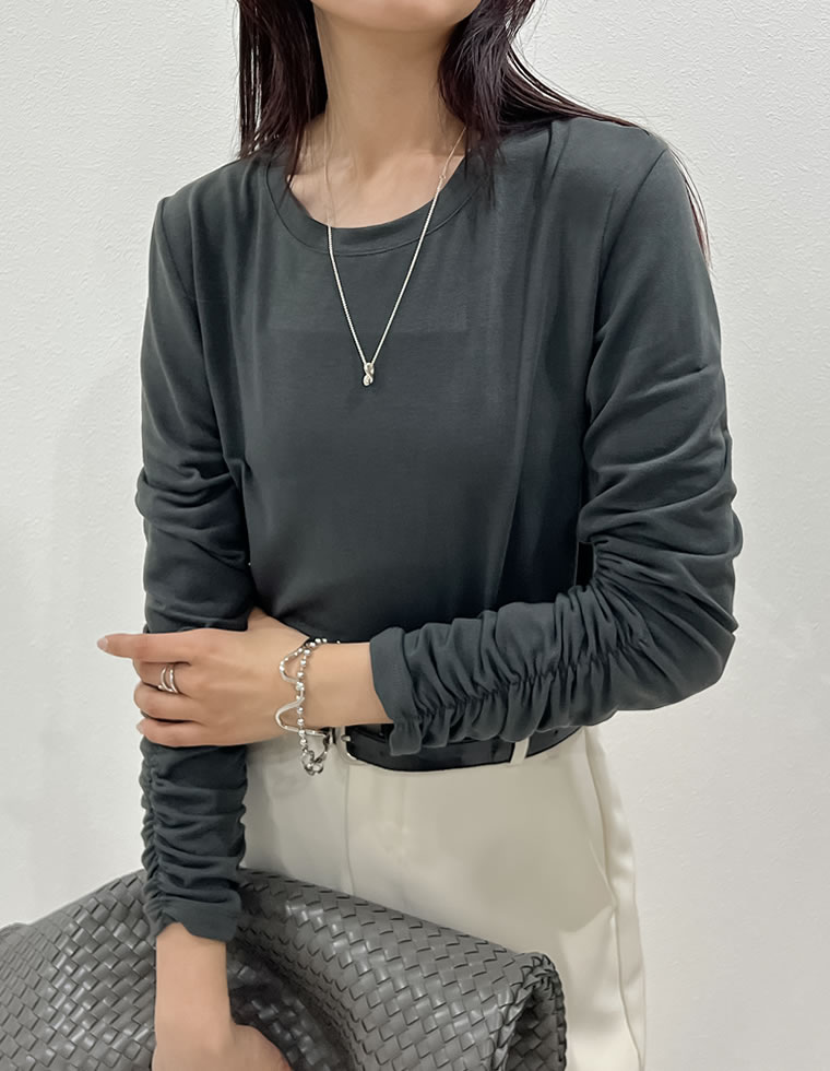 シアースムース袖シャーリングロンT