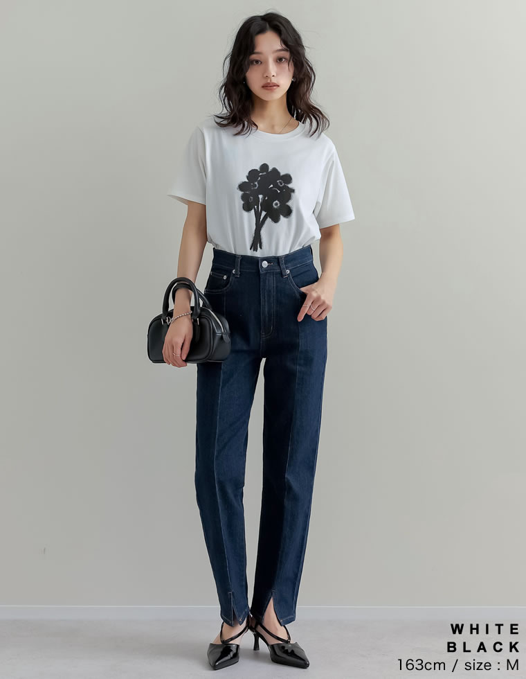 ドローイングフラワーTシャツ