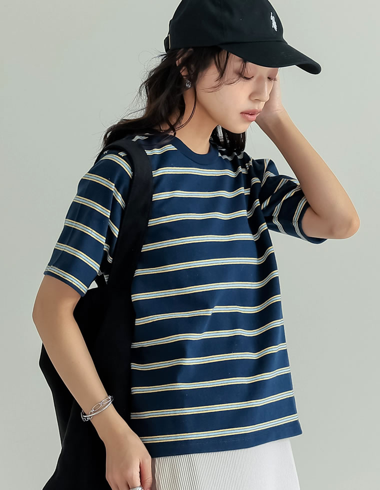 コットンブレンドボーダーor花柄Ｔシャツ