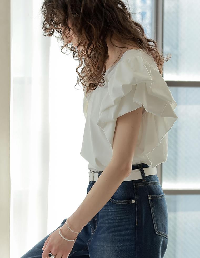 天竺バルーンスリーブVネックTシャツ