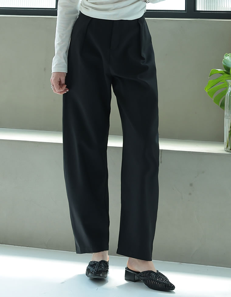 リネンライクタックバレルレッグパンツ