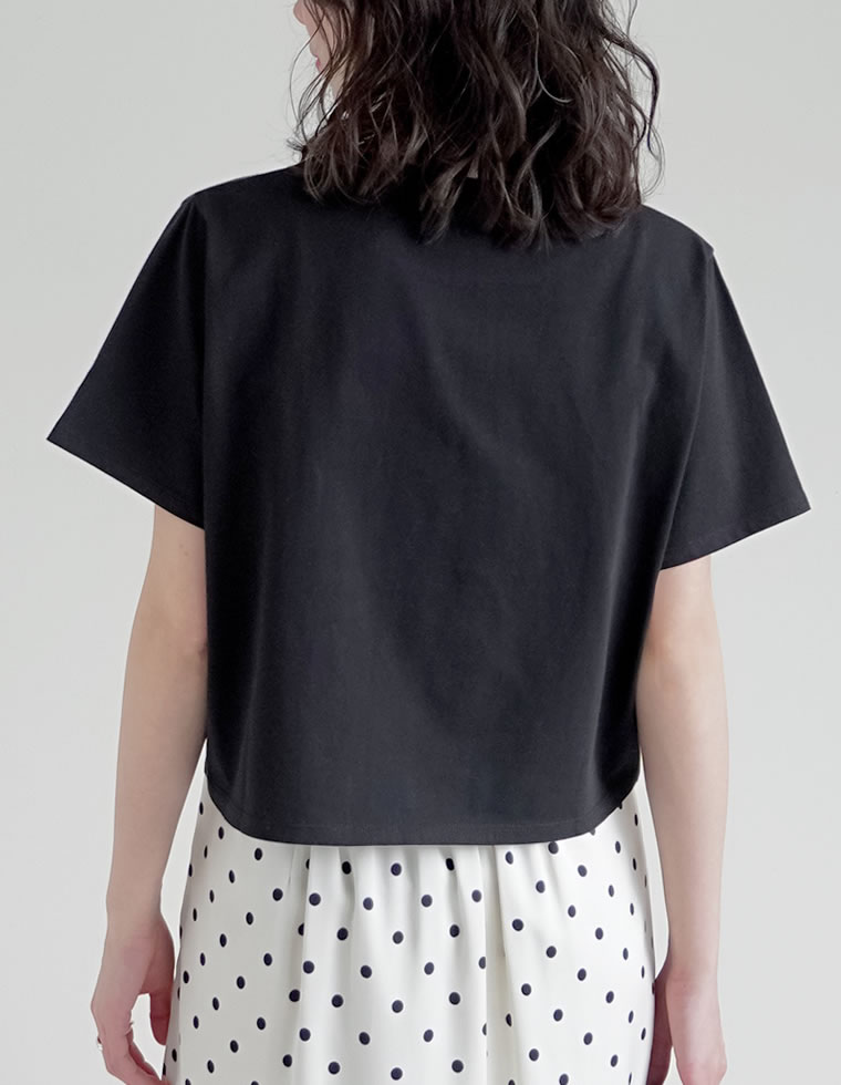 セミクロップド半袖Tシャツ