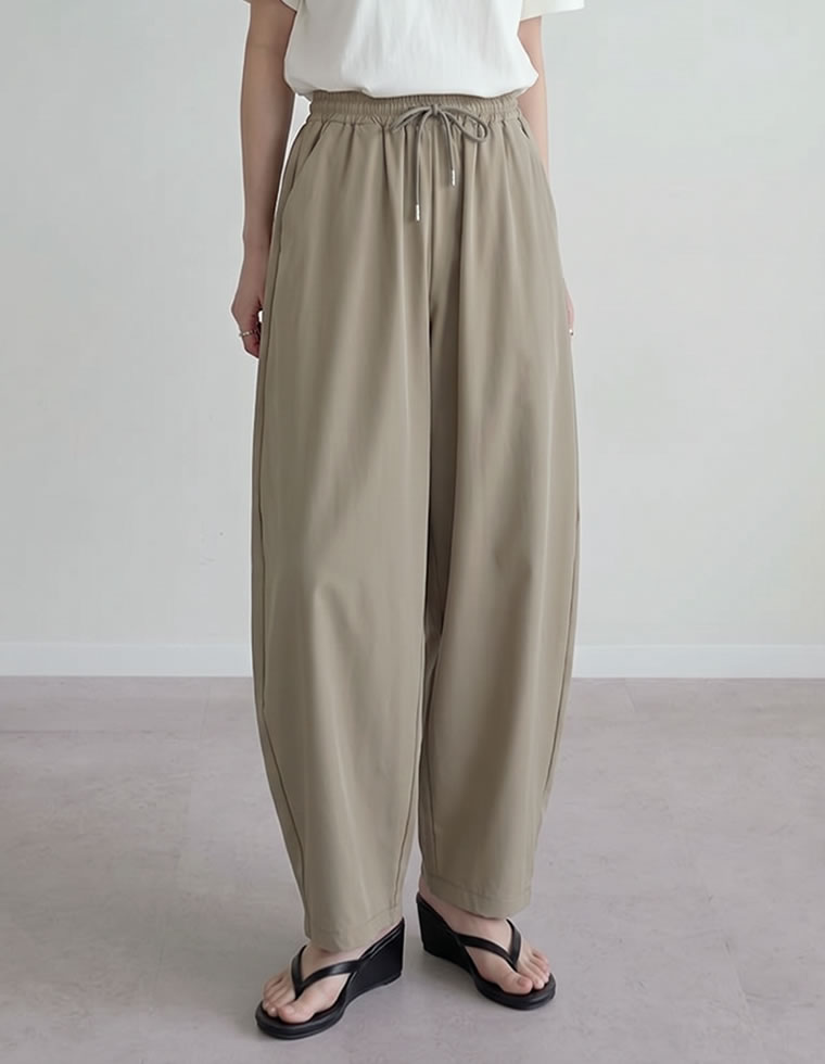 ウエストドロストバレルレッグパンツ