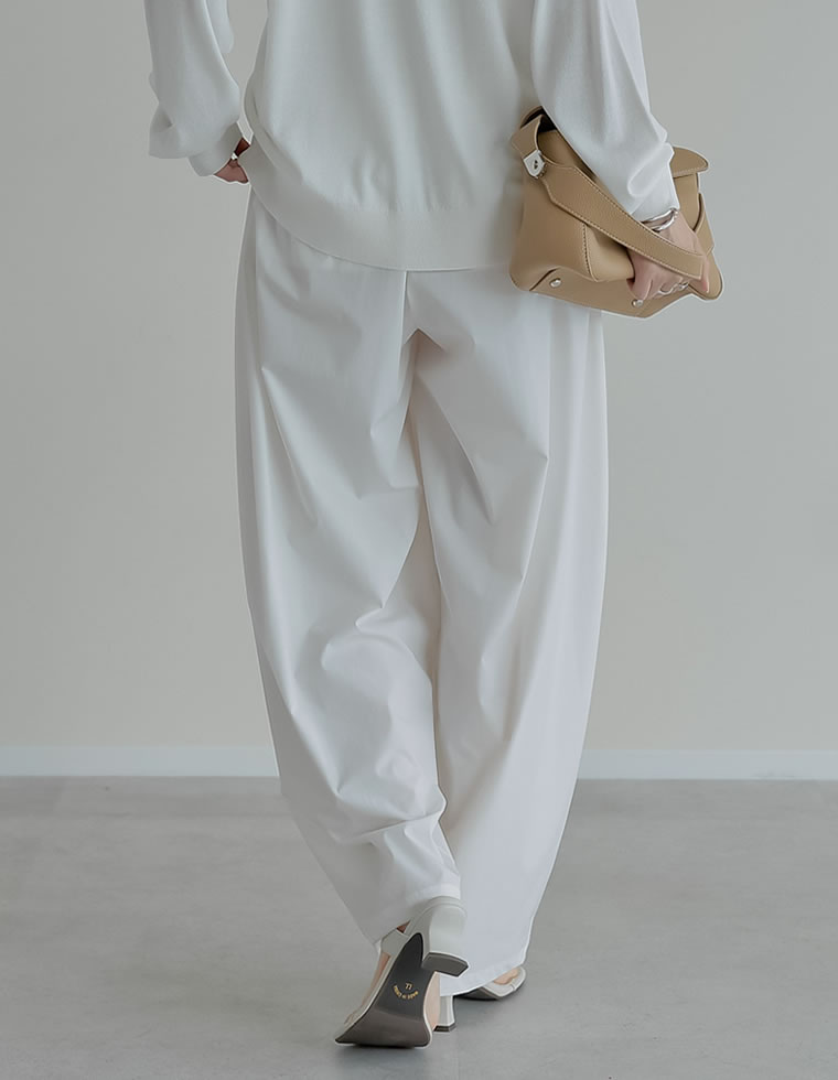 ウエストドロストバレルレッグパンツ