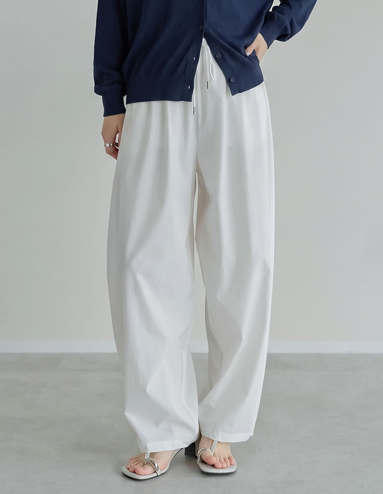 ウエストドロストバレルレッグパンツ