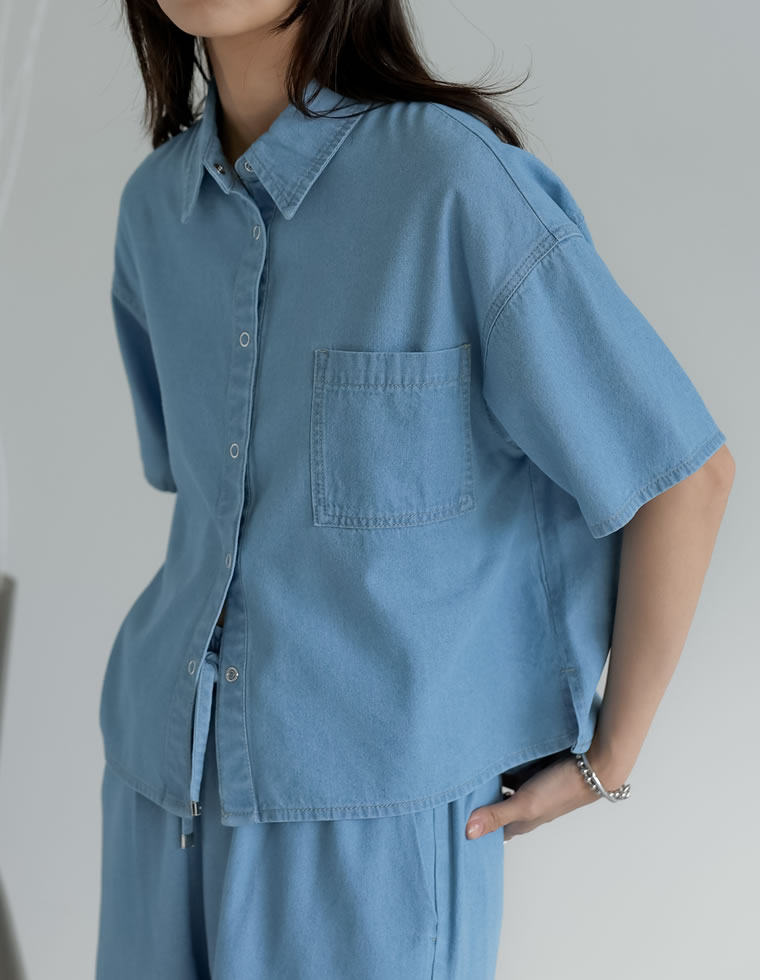 冷感デニムクロップド半袖シャツ