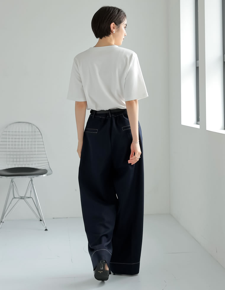 スムースパール刺繍ロゴTシャツ