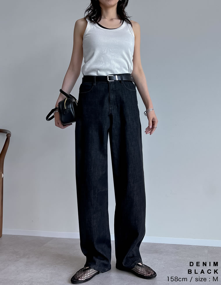 エアリーストレッチバレルレッグパンツ