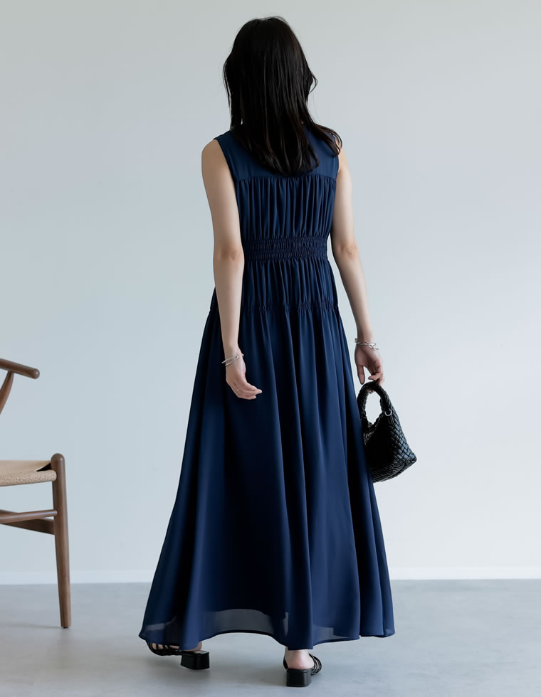 シフォンギャザーデザインワンピース