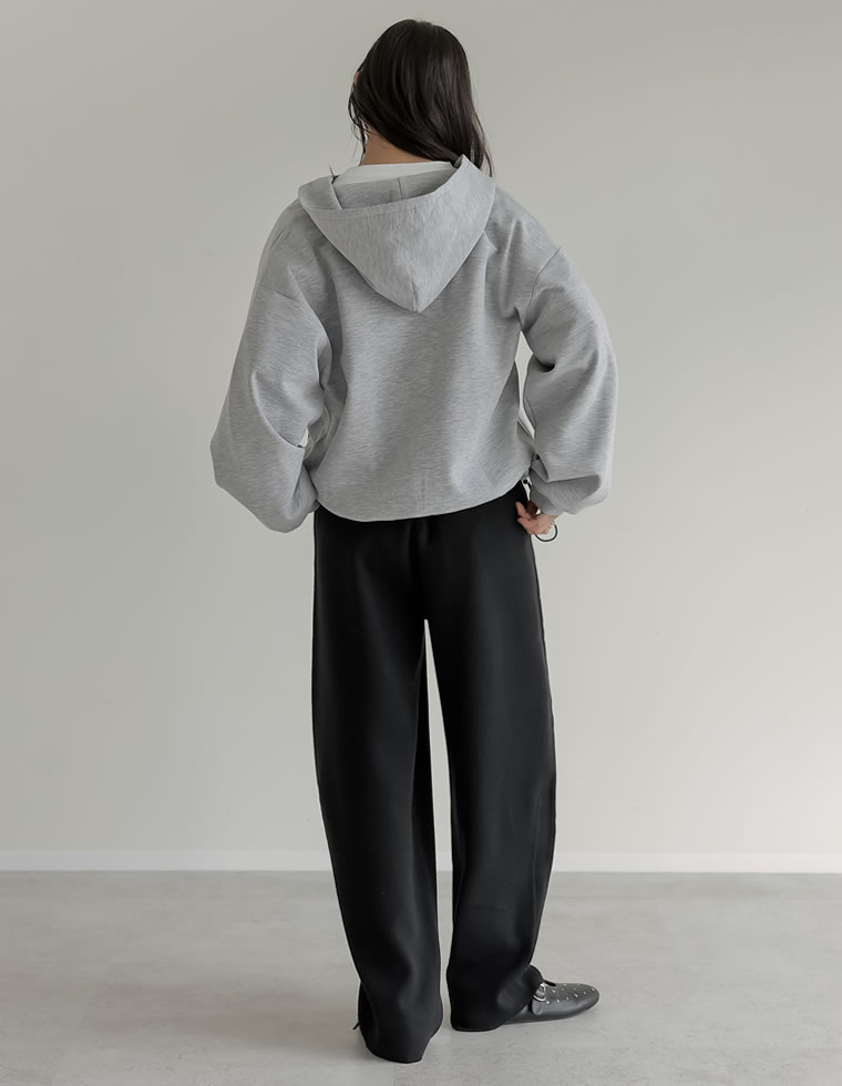 ニットバレルレッグカーブパンツ