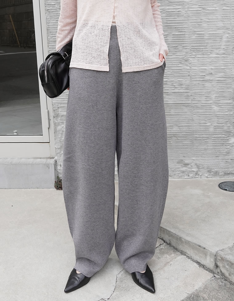 ニットバレルレッグカーブパンツ