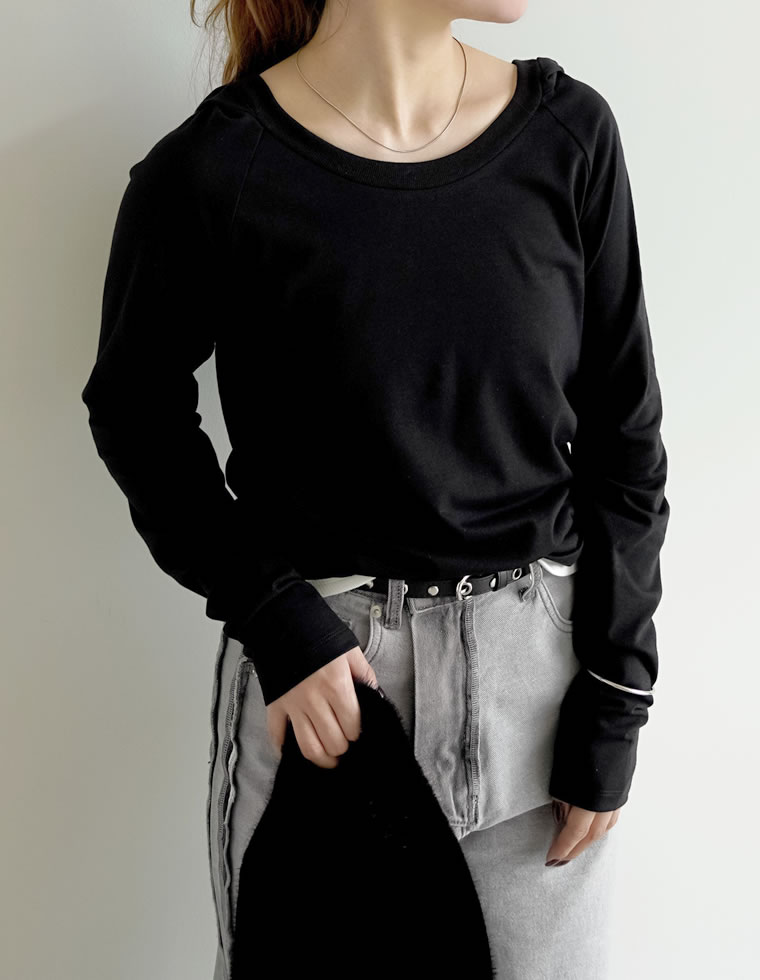 フード付き長袖トップス