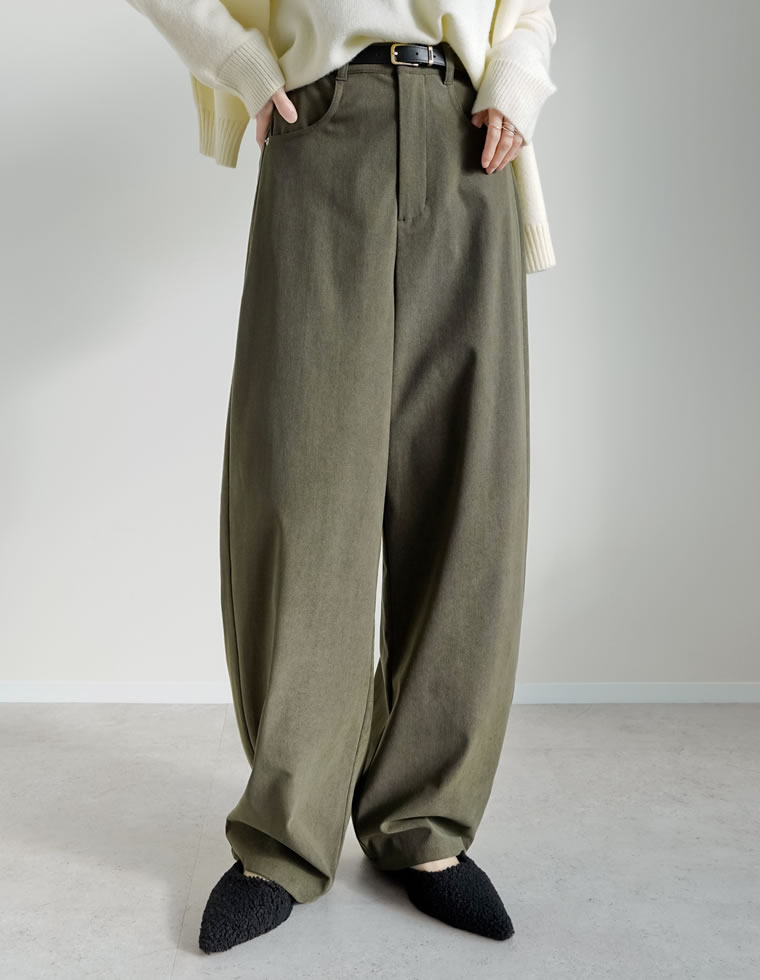 コーデュロイバレルレッグカーブパンツ