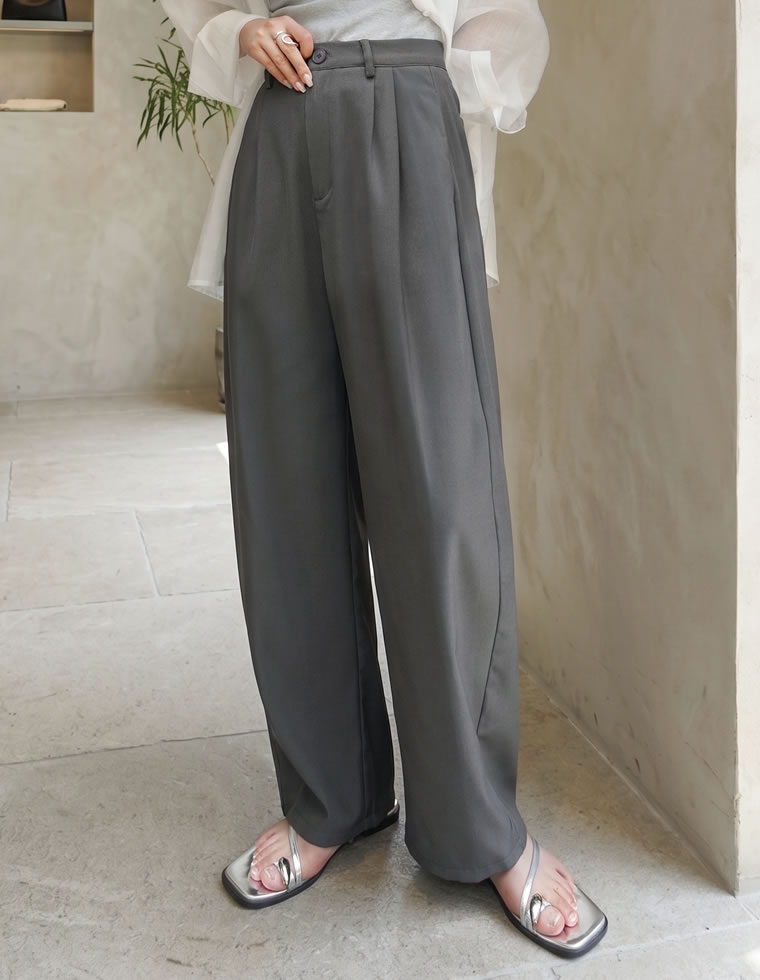 ツイルツータックバレルレッグカーブパンツ