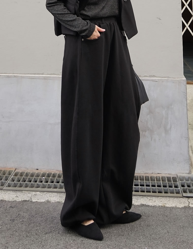リベット付きダンボールワイドパンツ