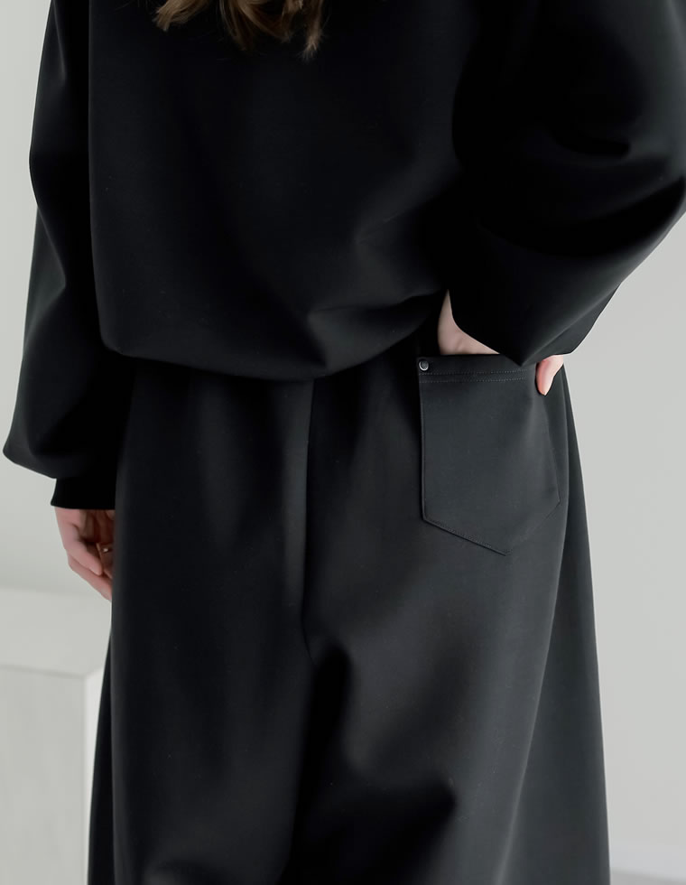 リベット付きダンボールワイドパンツ