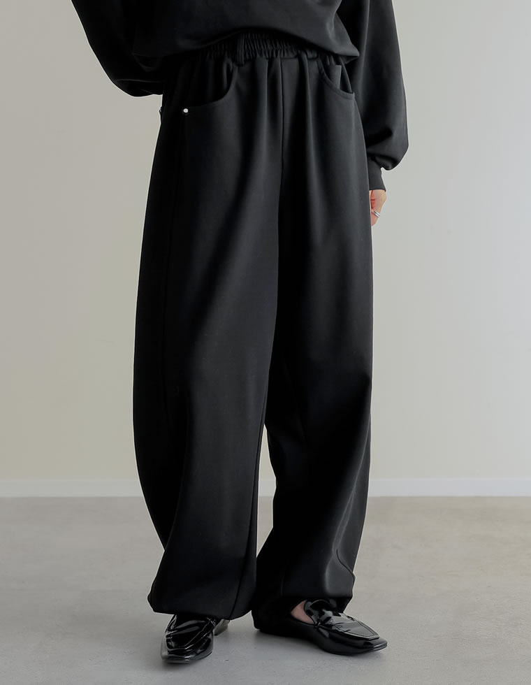 リベット付きダンボールワイドパンツ
