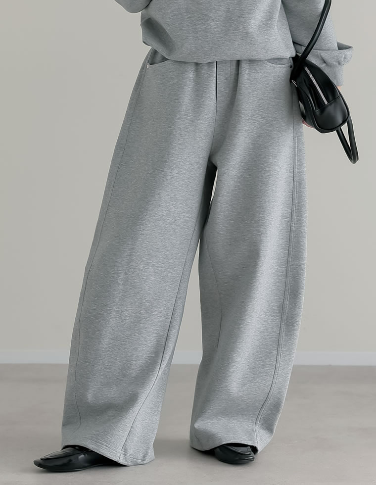 リベット付きダンボールワイドパンツ