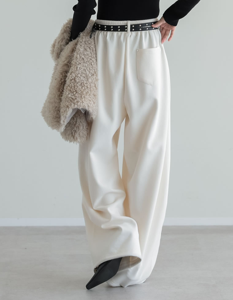 リベット付きダンボールワイドパンツ