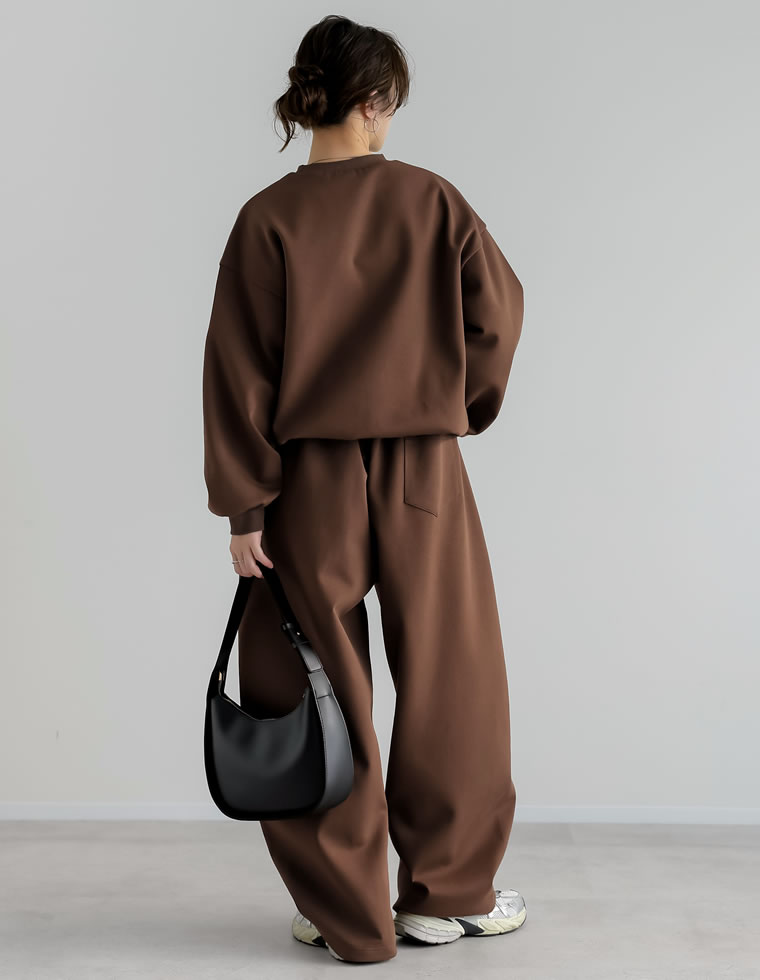 リベット付きダンボールワイドパンツ