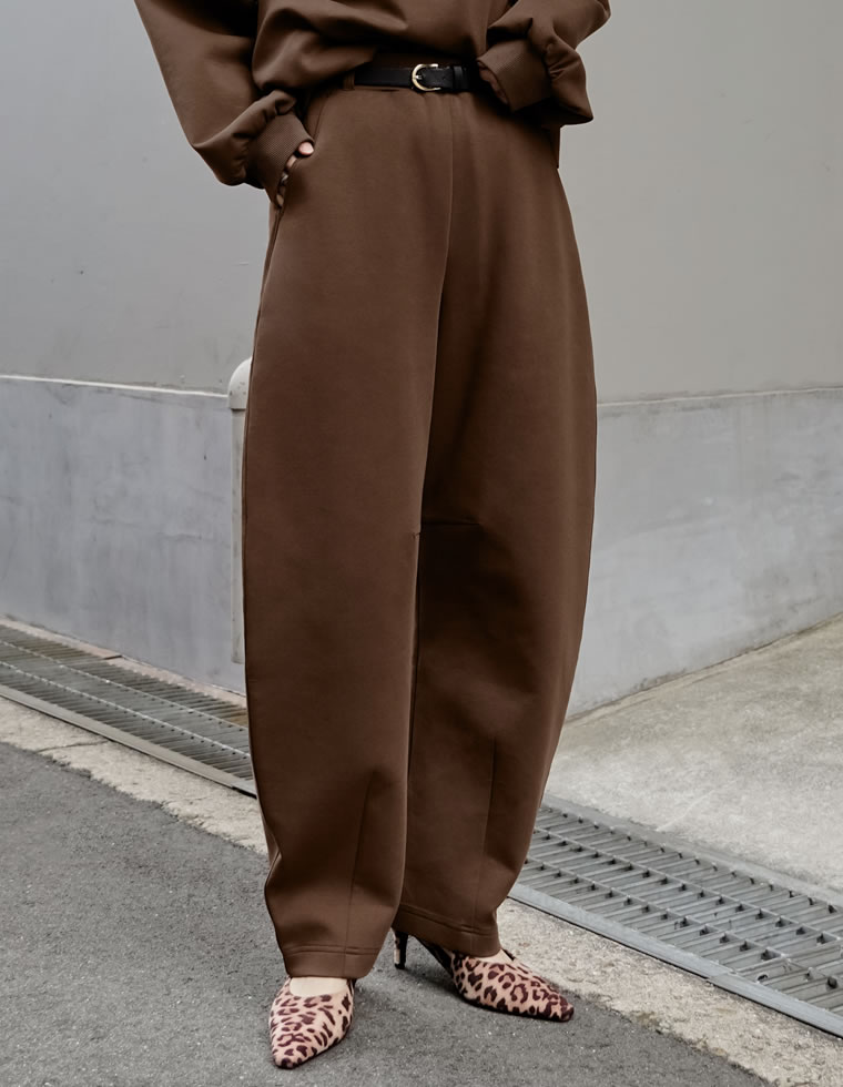 ベルトループ付きダンボールカーブパンツ