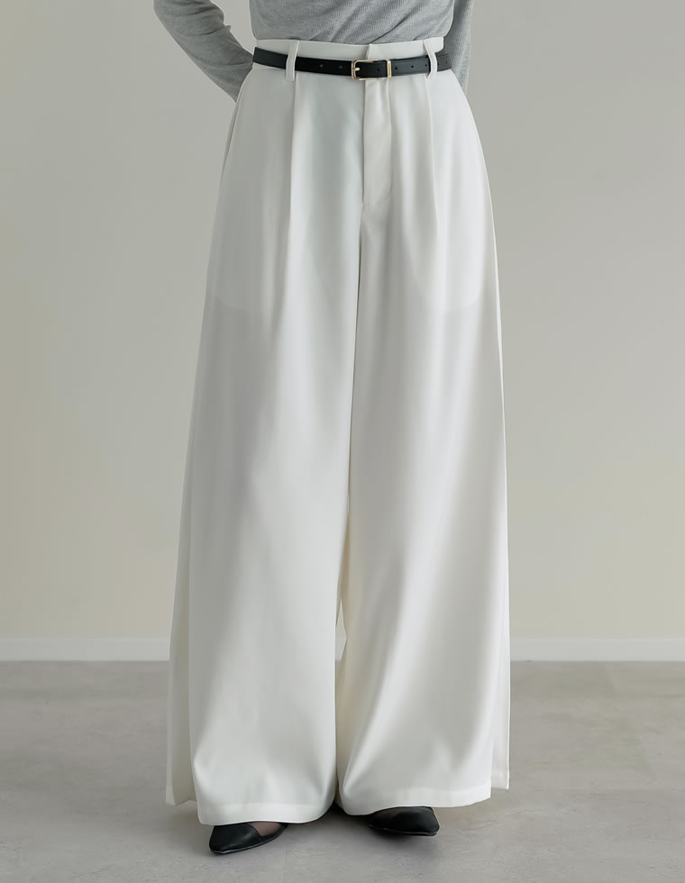 ツイルサイドタックストレートパンツ